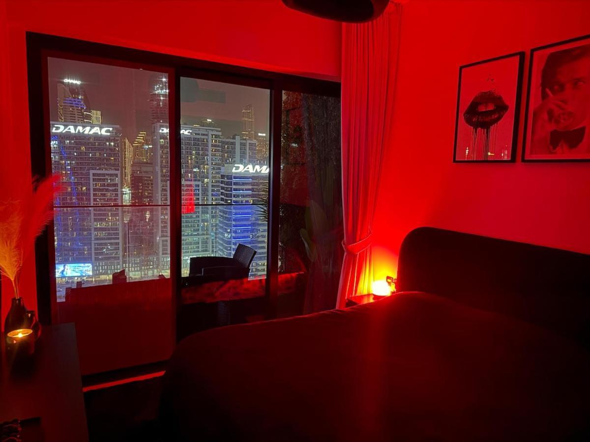 Elegant & Luxury 2Br Apartment Burj And Canal View Sabkhah ภายนอก รูปภาพ