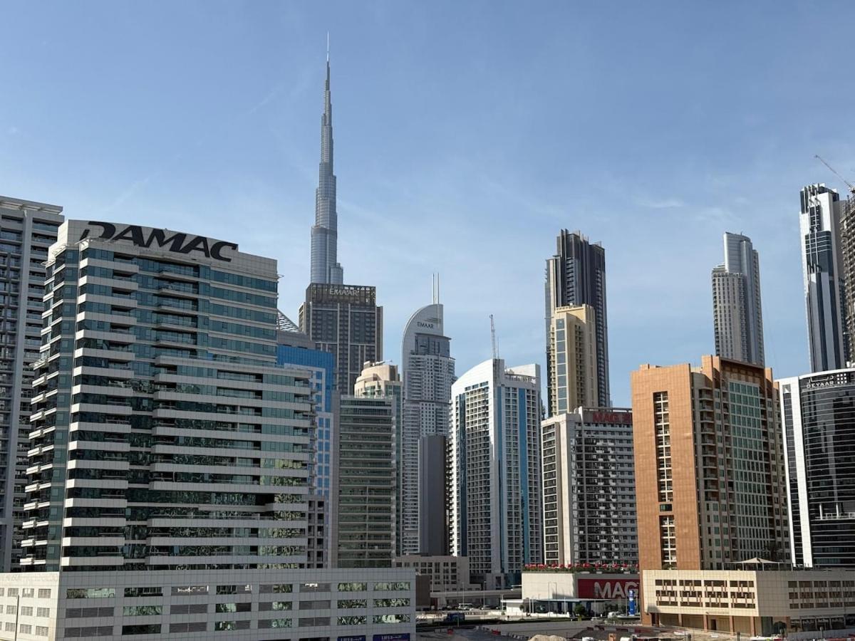 Elegant & Luxury 2Br Apartment Burj And Canal View Sabkhah ภายนอก รูปภาพ